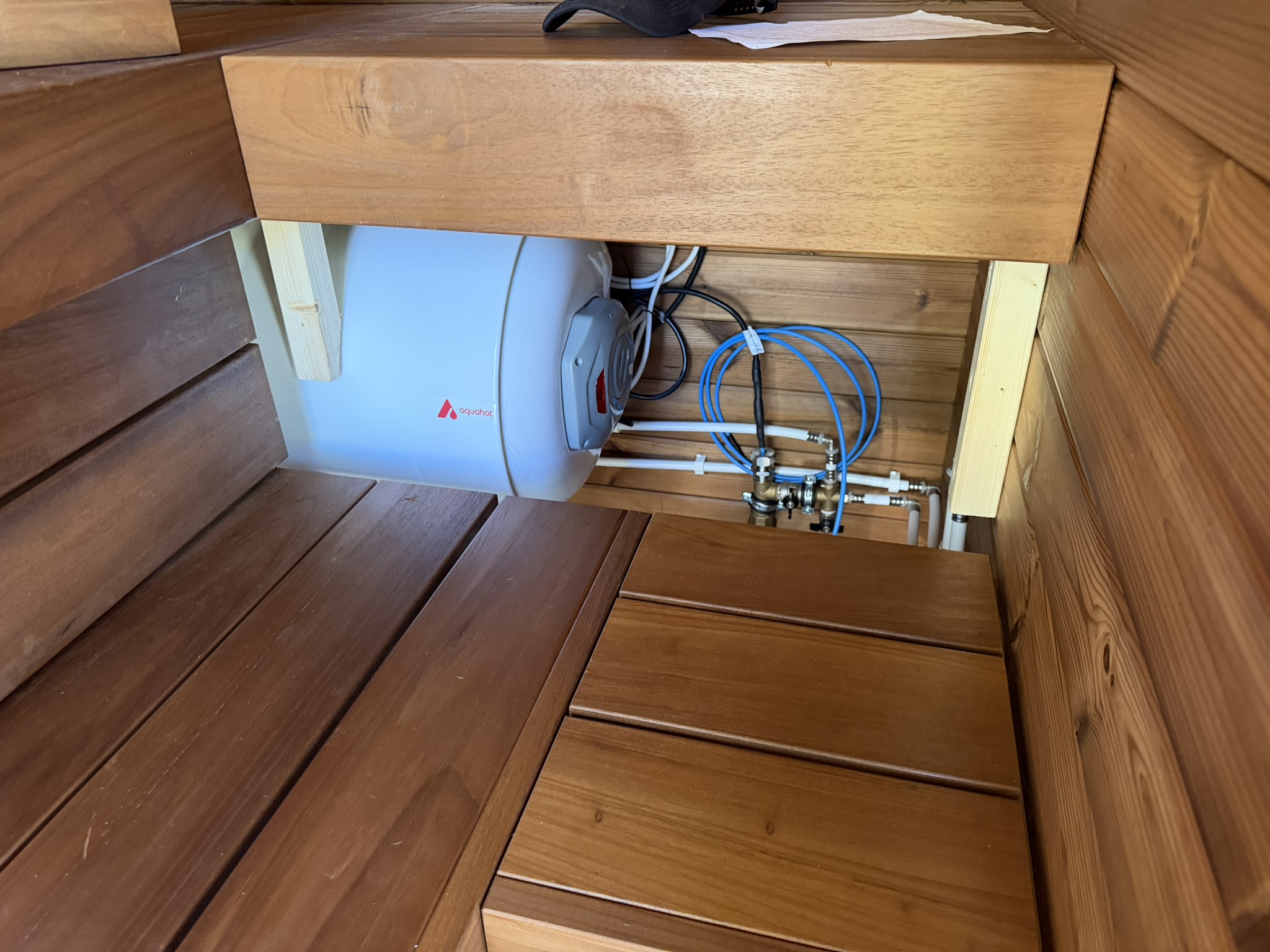 Exclusive 3-room sauna - Image 12
